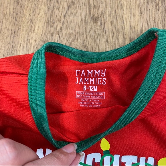✨NEW✨ KIDS’ 6-12 MONTHS CHRISTMAS SHIRT - Picture 6 of 7